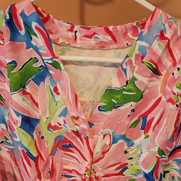 SHEIN Vibrant Floral V-Neck Blouse - Pink and Blue - Picture 3 of 5